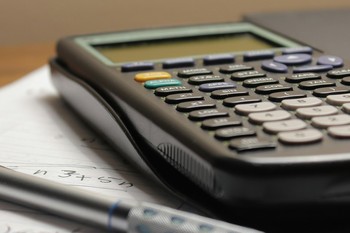 Wenn niemand mehr schriftlich dividieren lernt: Die Revolution im Mathematikunterricht