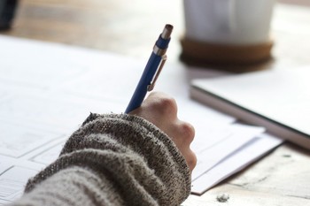 Rechnen, Lesen, Digitalkompetenz: Warum die Basiskompetenzen deutscher Schüler sinken